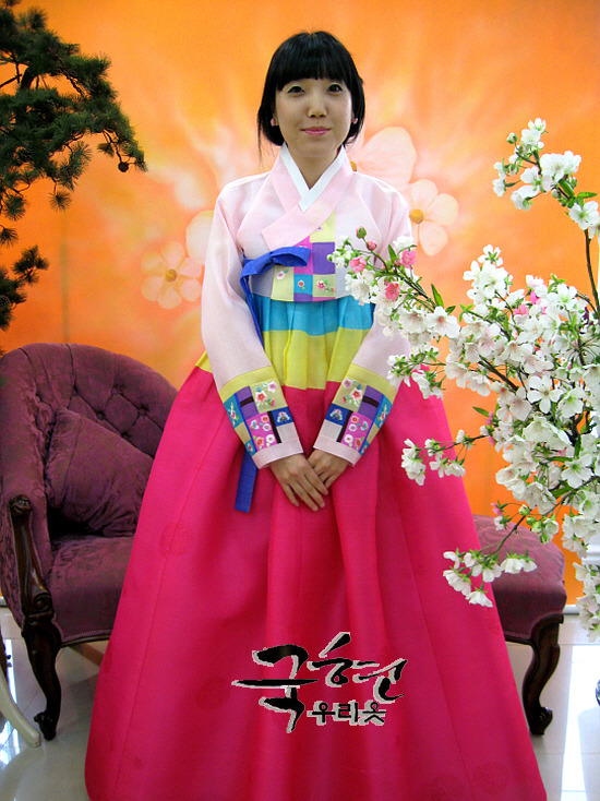 색동우리옷 이미지