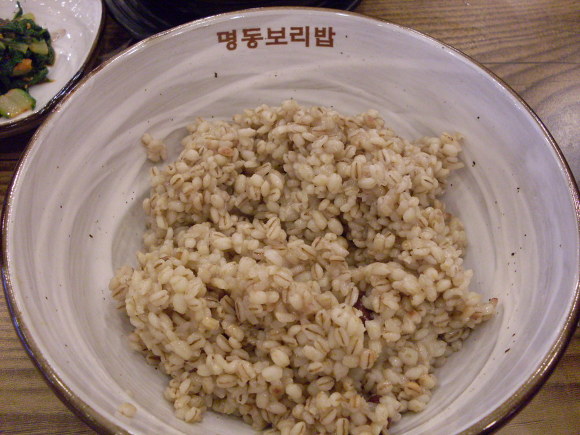 명동보쌈보리밥 이미지