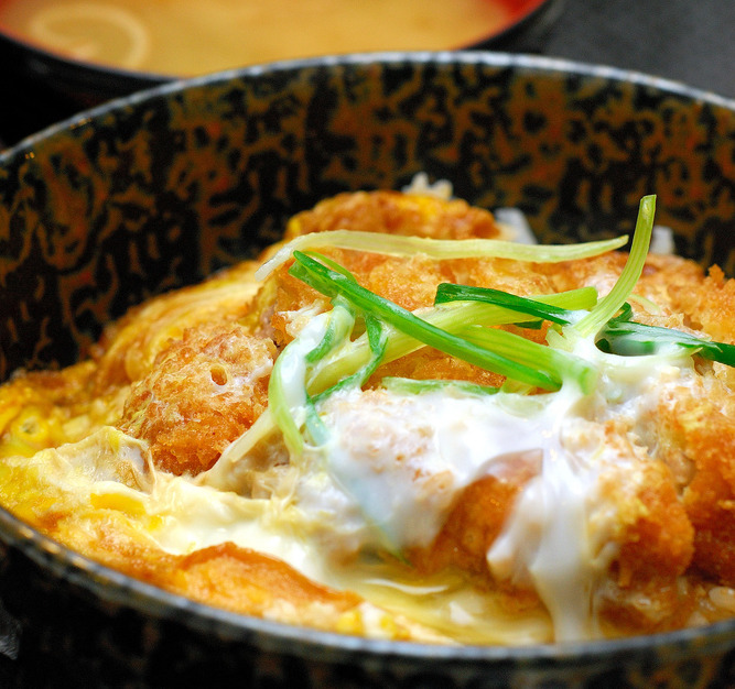 돈까스 VS 함박 스테이크 | 인스티즈