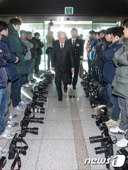 한일군사정보협정 취재거부하는 기자들.jpg | 인스티즈