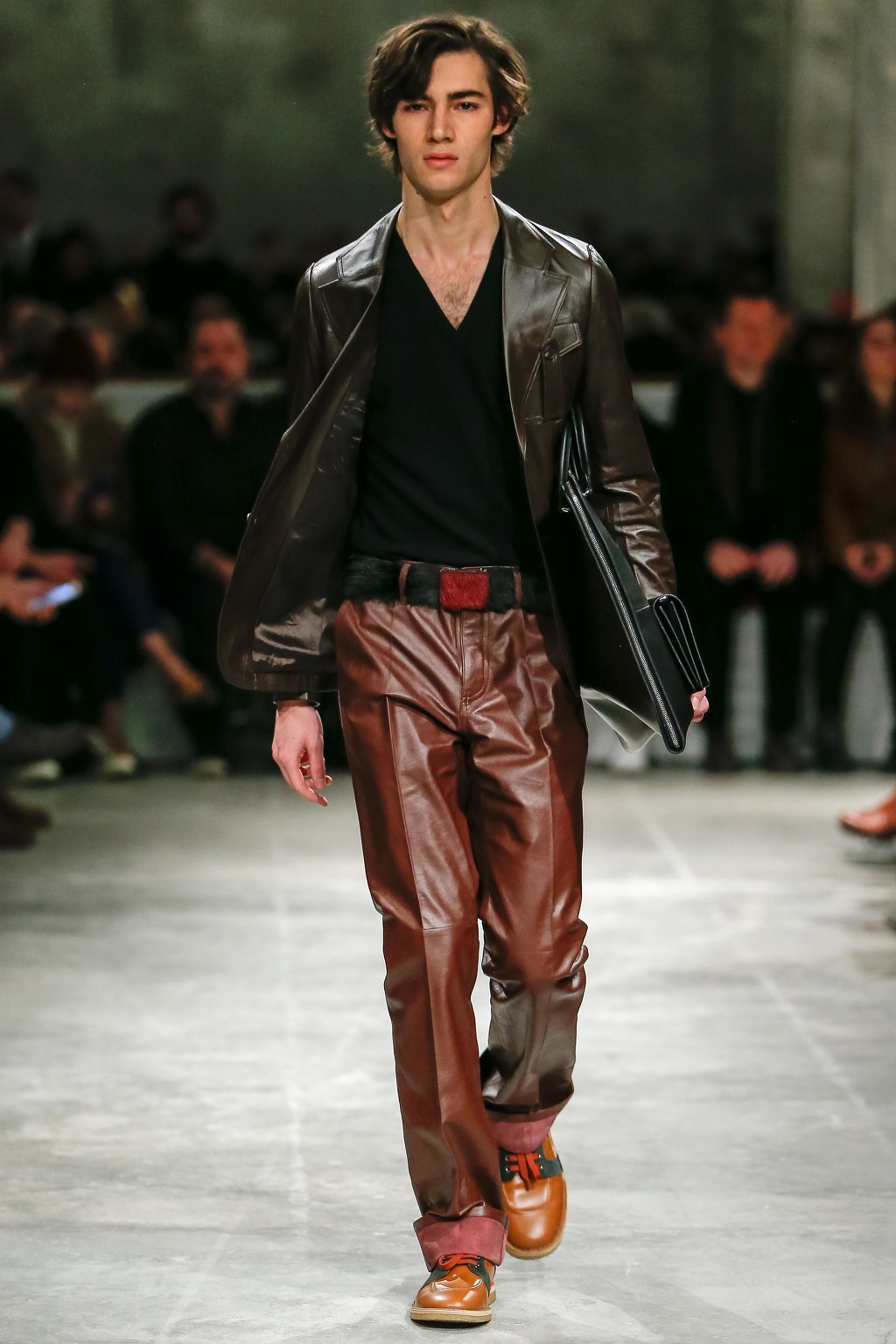 Prada 2017 F/W 남성복 & 여성복 컬렉션 | 인스티즈