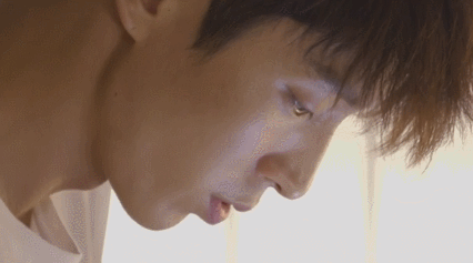 박민영이랑 랜선 썸타다 이불킥 예정인 이준기.gif | 인스티즈