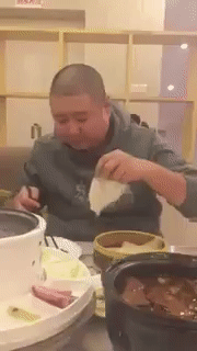 획기적인 쌈 싸먹는 방법.gif | 인스티즈