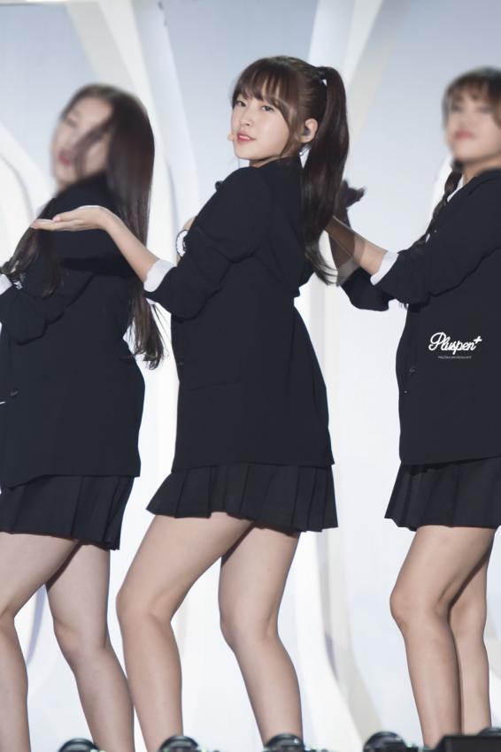 99년생 여고생, 떠오르는 비쥬얼.jpg | 인스티즈