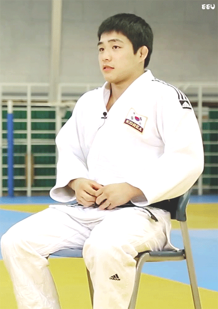 이번 올림픽에서 가장 인기 많던 남자 | 인스티즈