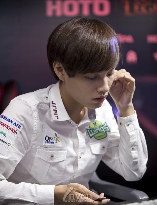잘생긴 외모로 인기가 많은 LOL 프로게이머들 | 인스티즈