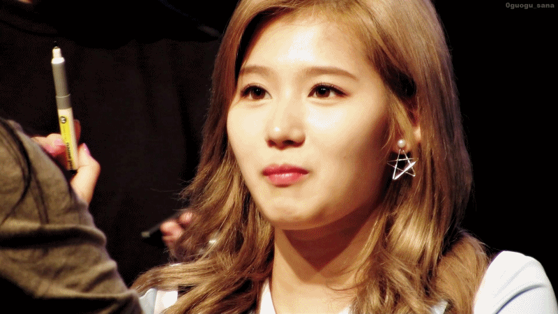 사나 실제로 보는 느낌.gif | 인스티즈