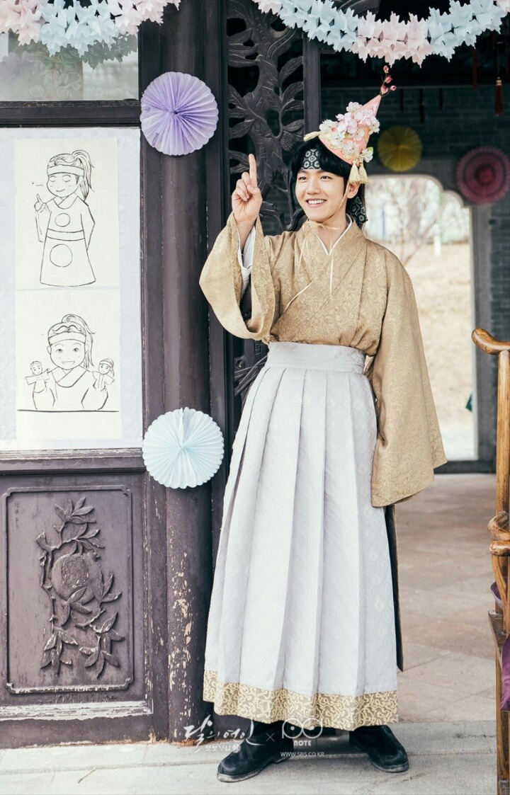 [달의연인] 오늘 일본에서 열린 보보경심:려 의상 전시회 | 인스티즈