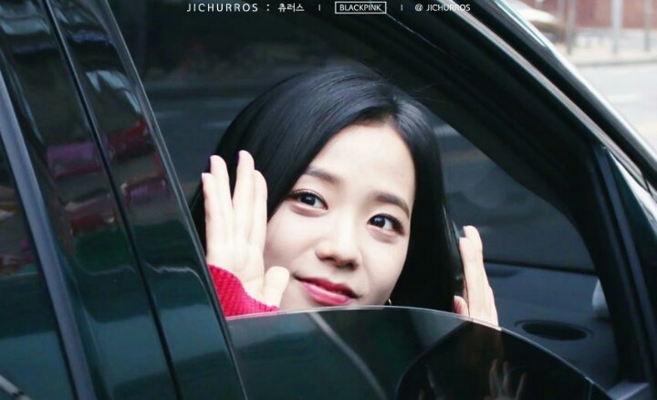 블랙핑크 지수 출퇴근길 직찍 | 인스티즈
