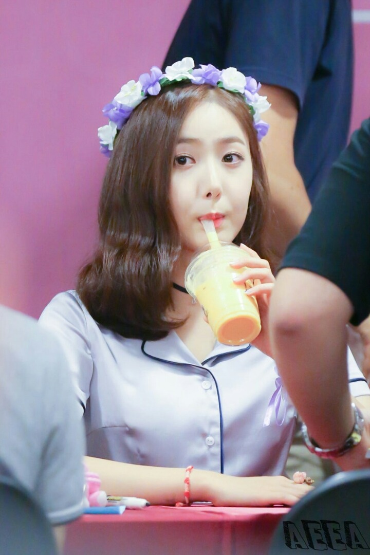 [여자친구] 점심에 보는 신비♡♡ | 인스티즈