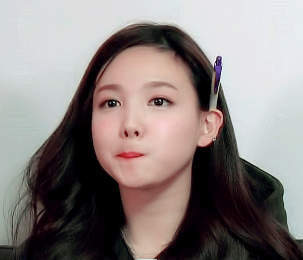 [트와이스] 숫자 1~9중 하나 생각하고 들어오세요 ㅎㅎ (데이터주의) | 인스티즈