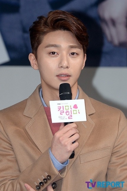 요즘 여고생, 여대생들 사이에서 인기많은 남자 연예인 2명.jpg | 인스티즈