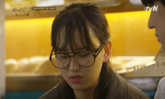오늘자 응팔 선우 뽀뽀.gif | 인스티즈