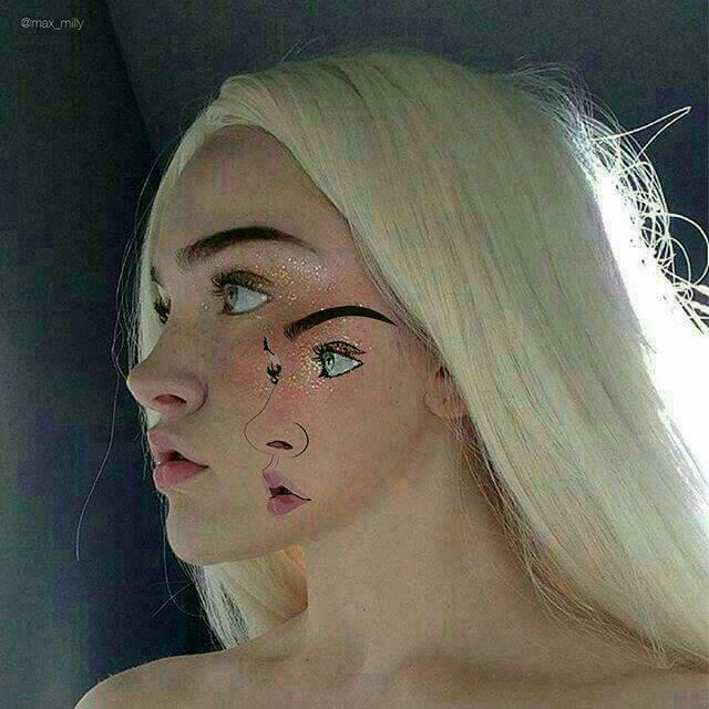 절묘한 화장 | 인스티즈