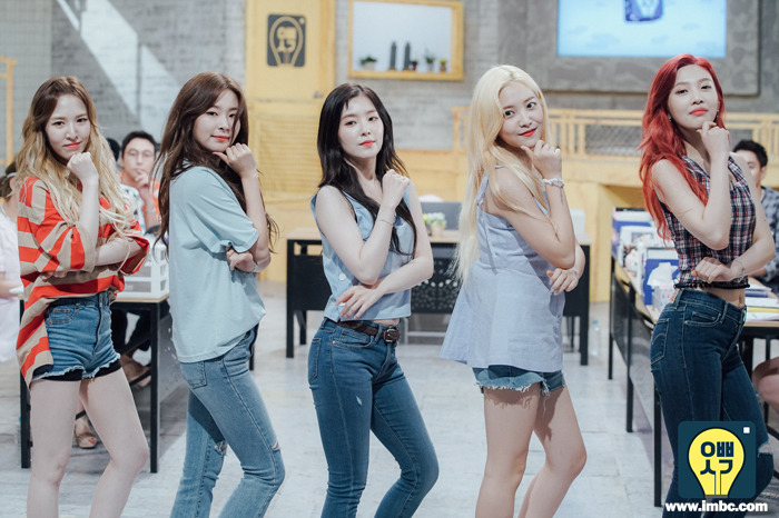 레드벨벳 데뷔 3주년 기념 사진 | 인스티즈