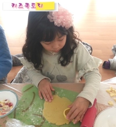 춤추는별사탕 이미지