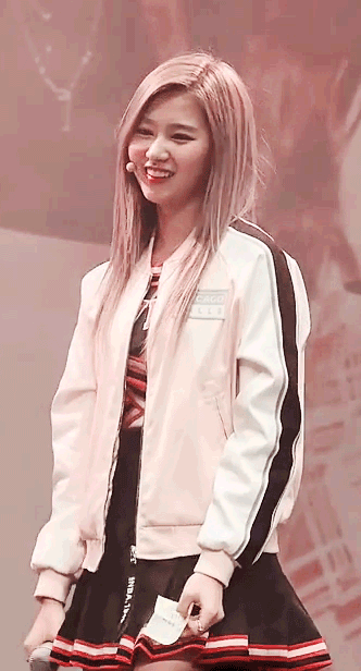 [트와이스] 재현된 사나 월남쌈 .gif | 인스티즈