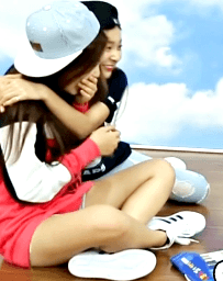 막내 예리를 키우는 레드벨벳 언니들 | 인스티즈