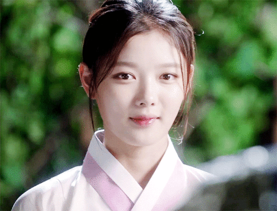 여자한복 입고 여신같은 김유정 | 인스티즈