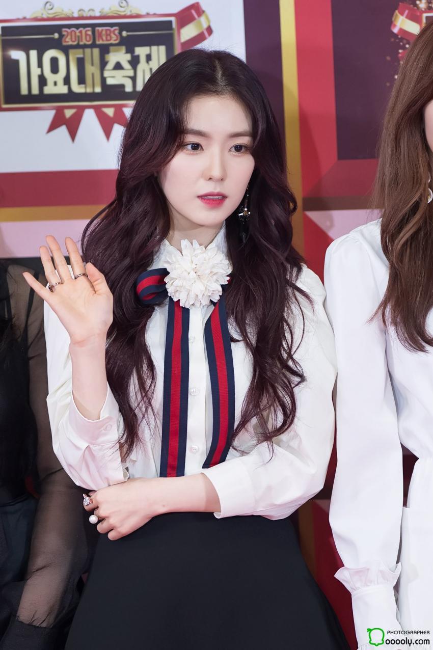 매년 연말 시상식에서 미모 폭발하는 아이린.jpgif | 인스티즈