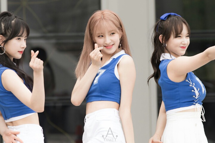 밖에서 새가 기분좋게 울어서 우주소녀 은서 | 인스티즈