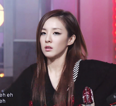 정상적인 헤어스타일의 산다라박.JPGIF | 인스티즈