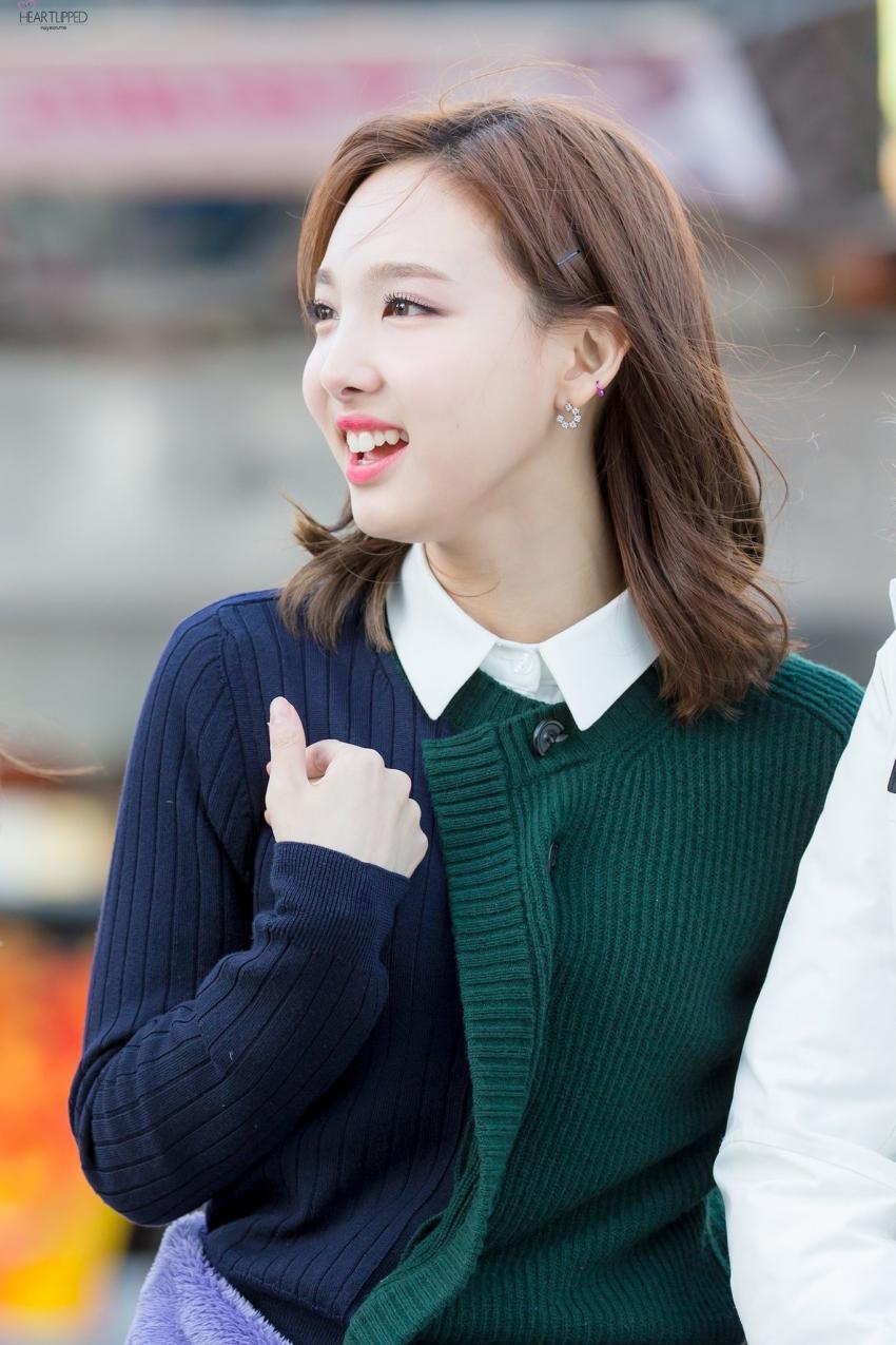 임나연 옆모습 | 인스티즈