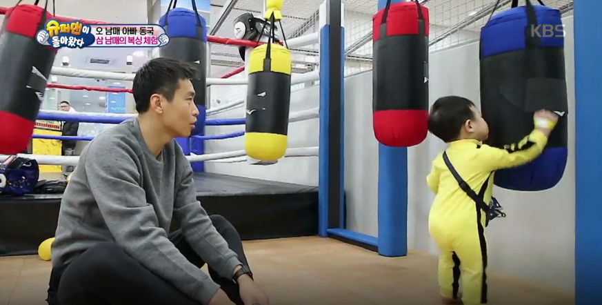 큰누나들 vs 작은누나들 ..... 차별 쩌는 대박이 ㅋㅋㅋㅋㅋ (예능을 아는 아기) | 인스티즈