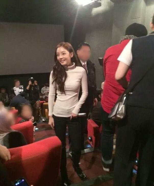 여자 연예인 실물느낌 간접체험 해보기 | 인스티즈