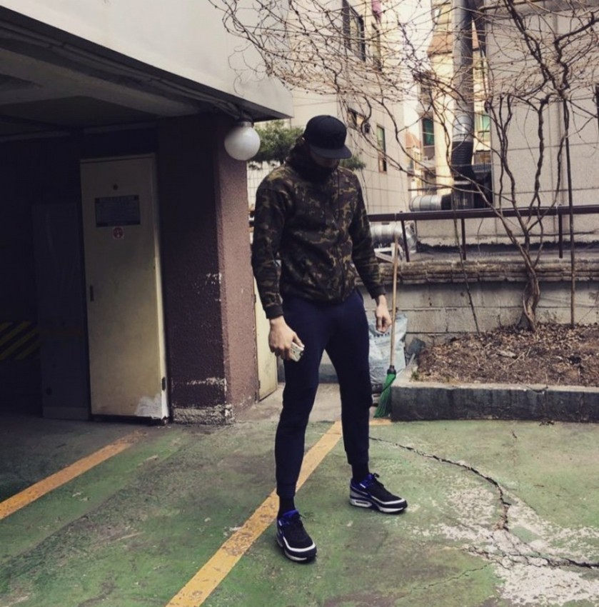 98kg 김구라 들고 스쿼트하는 어깨갱스터 | 인스티즈