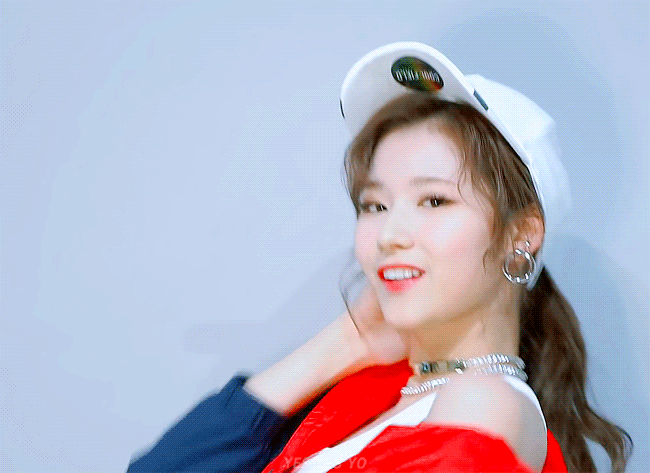 오늘이 생일인 트와이스 사나.jpgif (335장) | 인스티즈