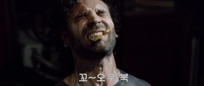 피카츄 놀이하자는 리암 니슨.jpg | 인스티즈