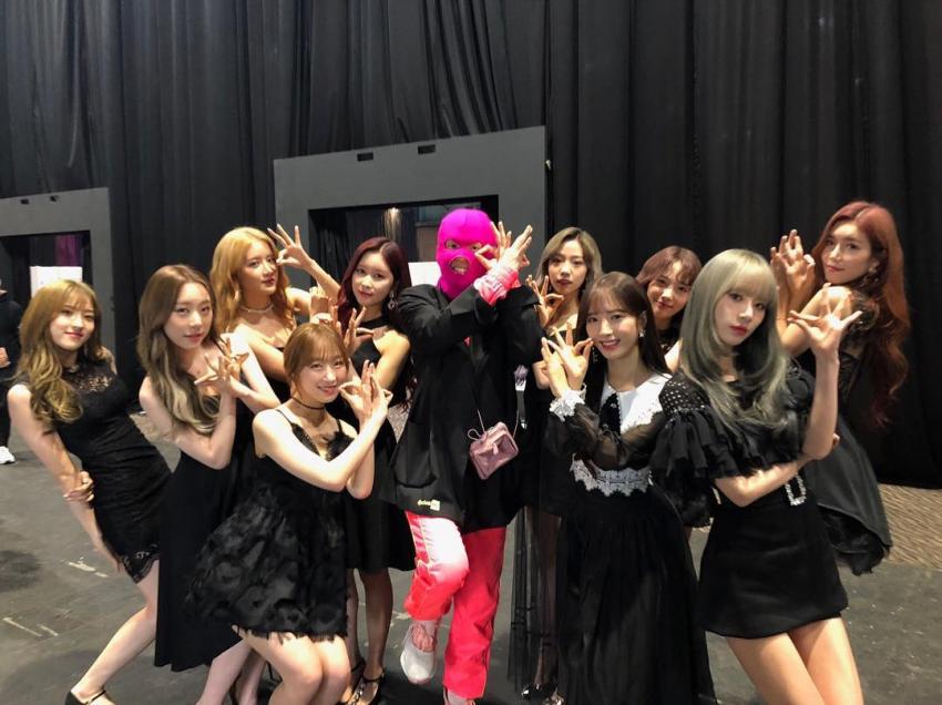 MAMA 처음 나가본 우주소녀(feat.동료가수).jpgif | 인스티즈