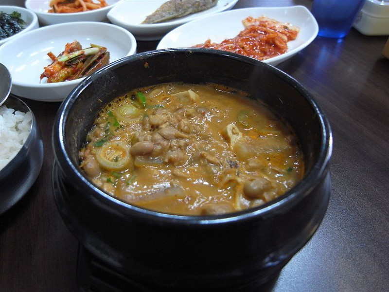냄새때문에 호불호 엄청 갈리는 찌개.jpg | 인스티즈