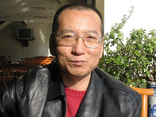 노벨상 수상대상자였으나 정부의 반대로 받지못하고 감금된 사람 | 인스티즈