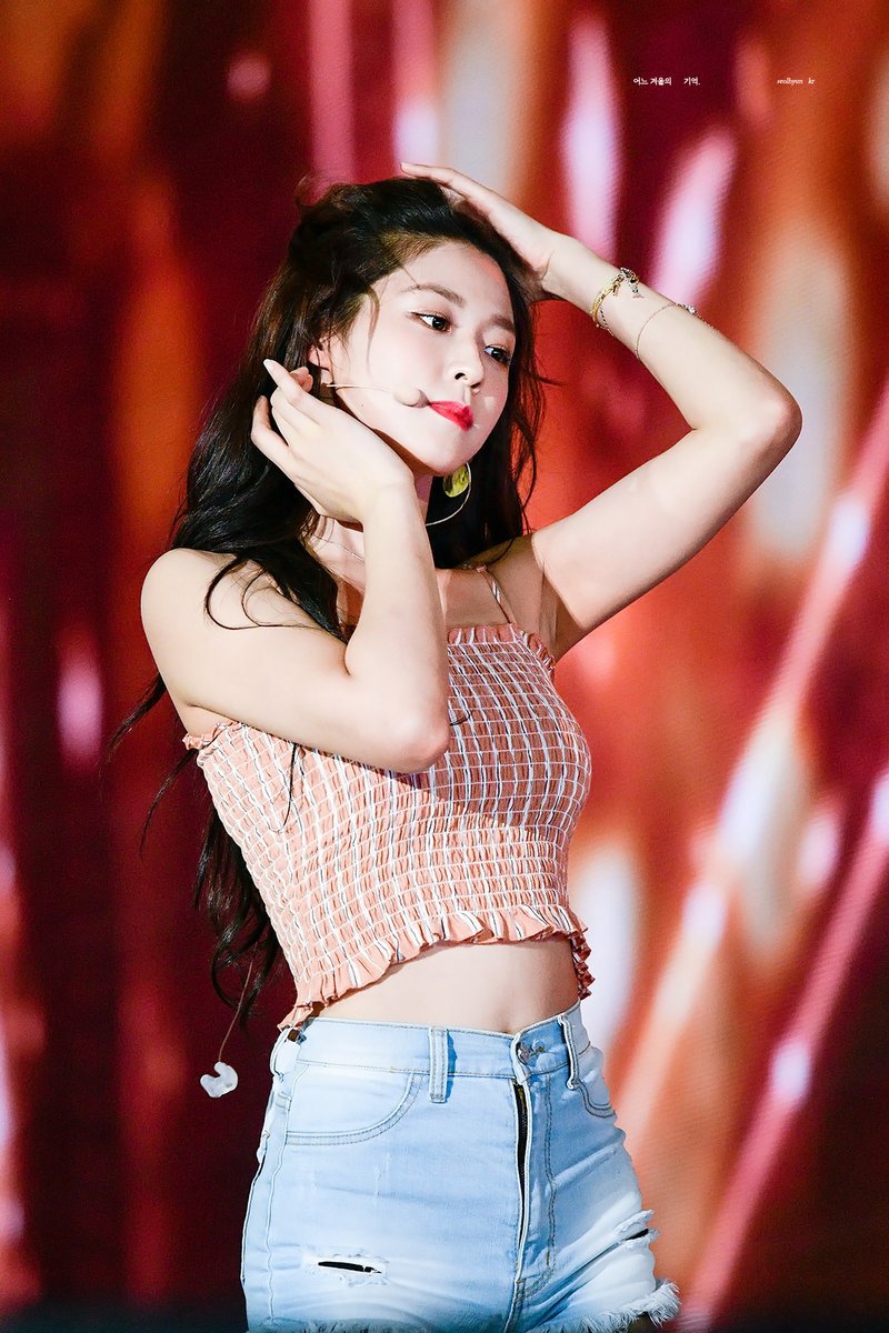 미모 는 18시즌 설현이.jpgif | 인스티즈