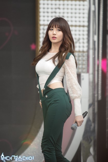 걸스데이 다리 미인 두 명 | 인스티즈