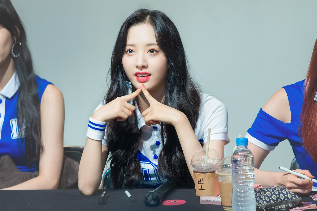 우주소녀 미모대장 보나.jpg | 인스티즈