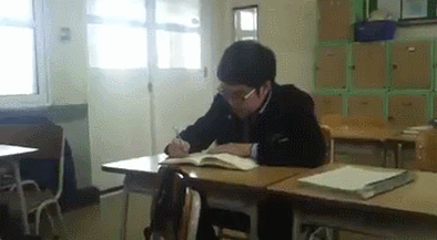 공부 스트레스로 인한 급격한 노화 | 인스티즈