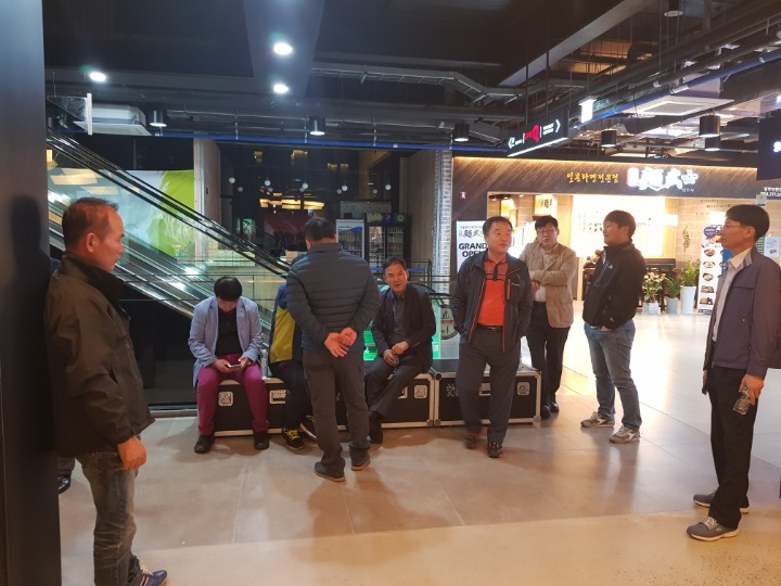(주)씨네큐 이미지