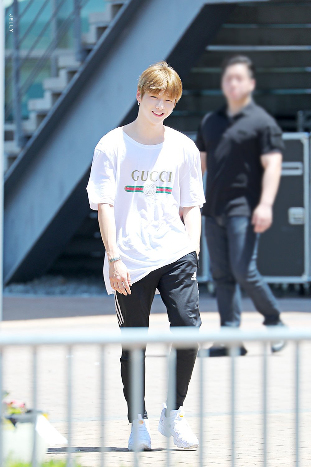 최근 강다니엘 스타일.jpg | 인스티즈