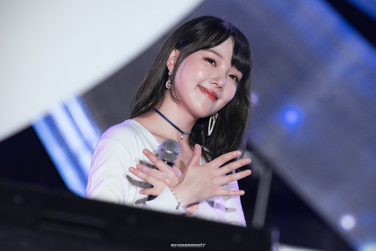 여자친구 예린찡.jpgif | 인스티즈