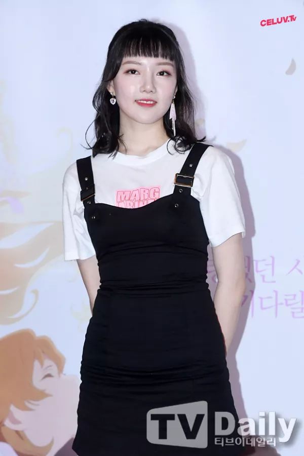 셀럽티비 페이스북 여자친구.jpg | 인스티즈