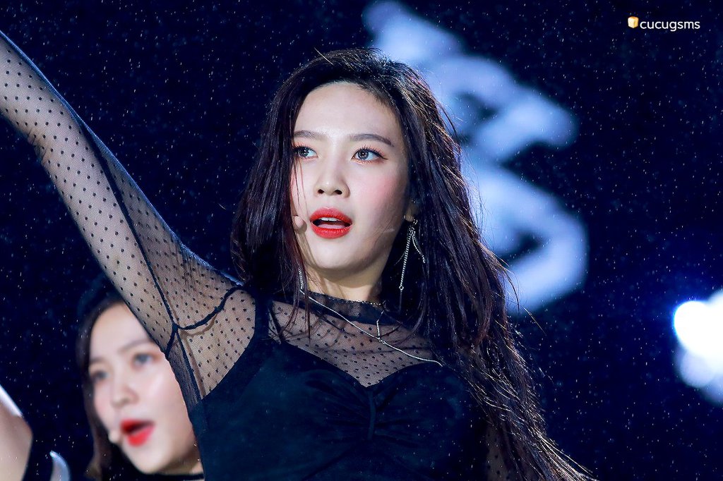 레드벨벳의 큐티섹시갓 둥둥이 조이.jpg | 인스티즈