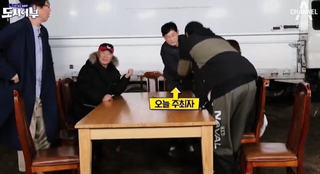 만나자마자 딜교하는 이경규와 김영철 ㅋㅋㅋ.jpg | 인스티즈