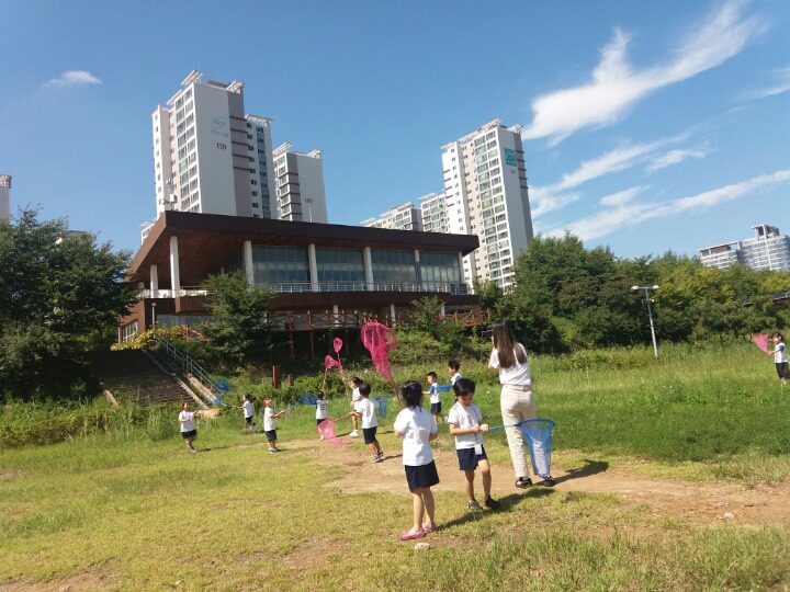 새예지유치원 이미지