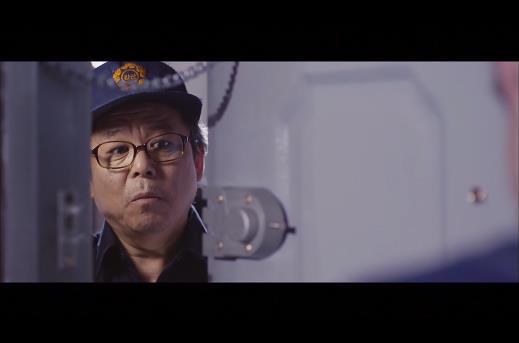 강산맨션 102호에는 살인마가 살고있다. ＜영화＞ 이웃사람 05 ((피주의)) | 인스티즈