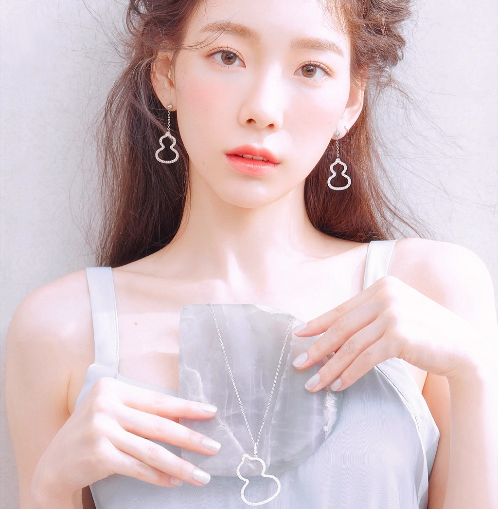 99A3034F5C6A15BA2E286D