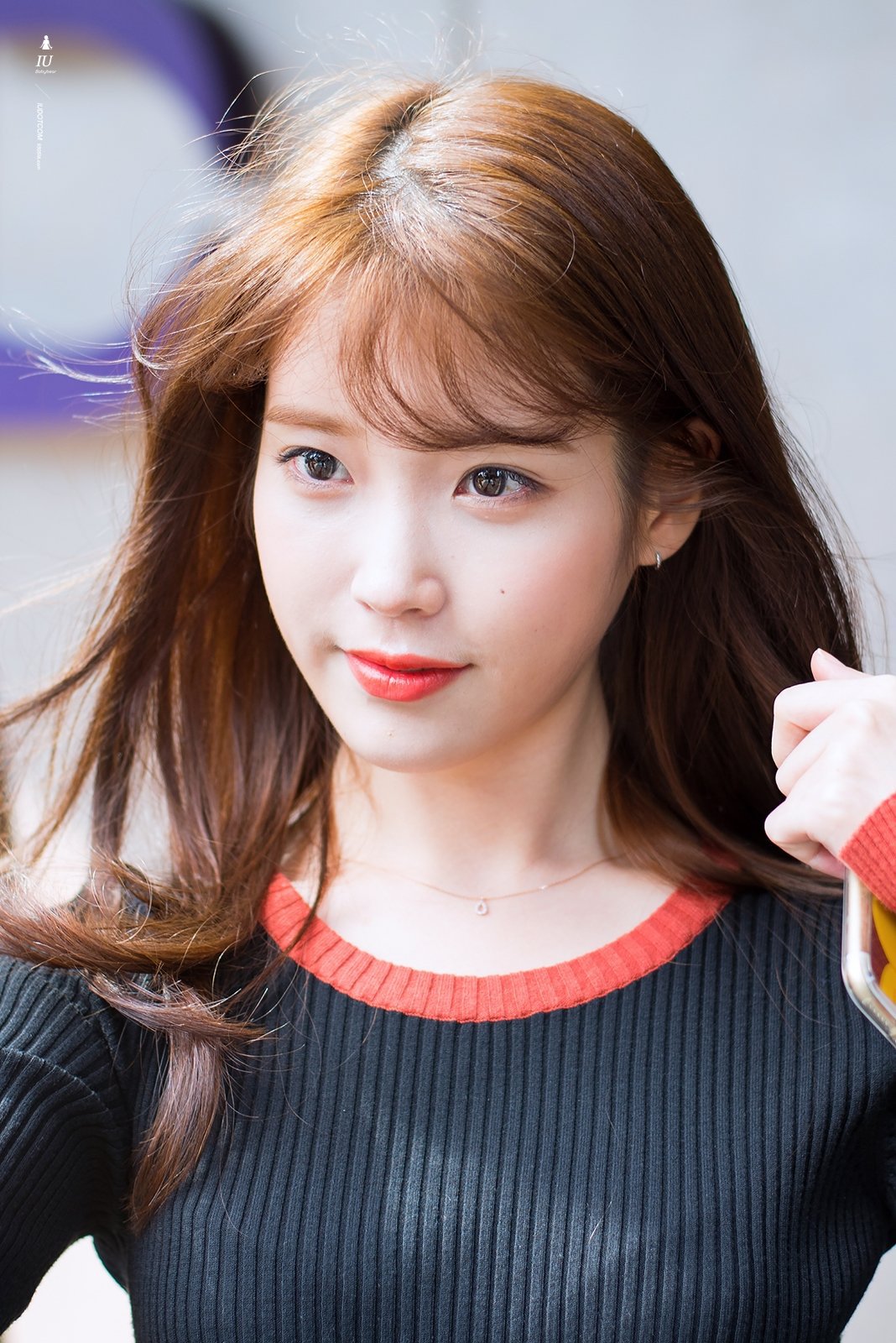 여러분 아이유나 보고 가시죠.jpgif | 인스티즈