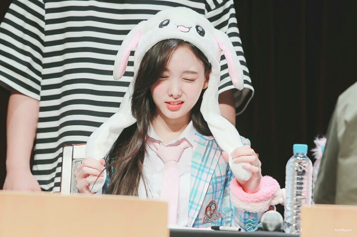 트와이스 팬들의 최대 난제.......jpgif | 인스티즈